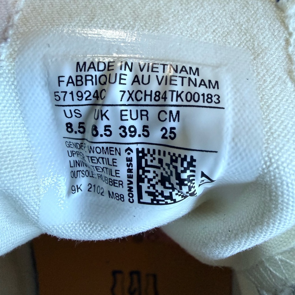 Converse White Low-Top Platform Canvas Sneakers with Sun and Rainbow Embroidery - Picture 8 of 8